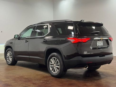 Used 2023 Chevrolet Traverse LT image 30