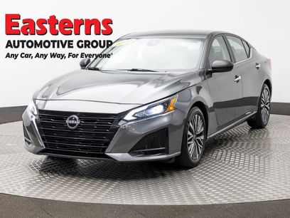 Used 2024 Nissan Altima 2.5 SV