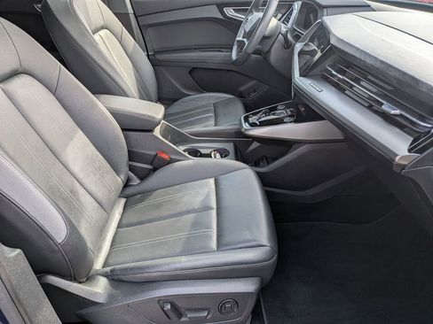 Used 2023 Audi Q4 e-tron Premium w/ Convenience Package image 33