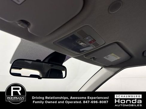 Used 2022 Hyundai Venue Limited FWD image 10