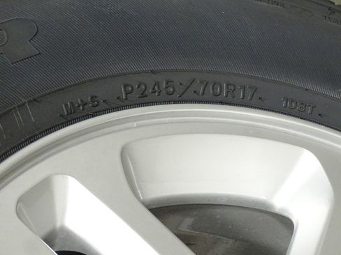 New 2025 Jeep Grand Cherokee Laredo image 36