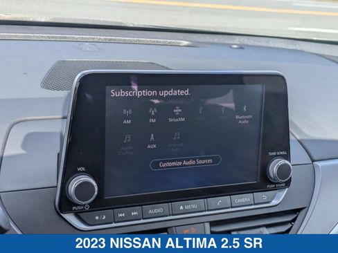 Used 2023 Nissan Altima 2.5 SR FWD image 23