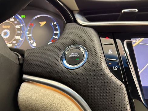 Used 2014 Cadillac XTS Platinum FWD image 27