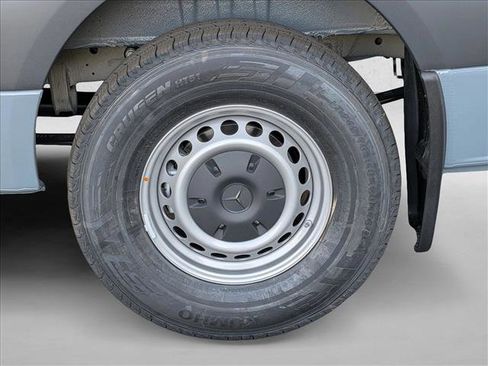 New 2026 Mercedes-Benz Sprinter 2500 image 10