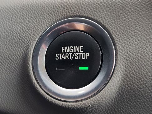 Used 2024 GMC Terrain SLT image 22