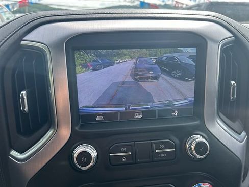Used 2021 GMC Sierra 1500 SLT w/ SLT Premium Package AWD/4WD image 24
