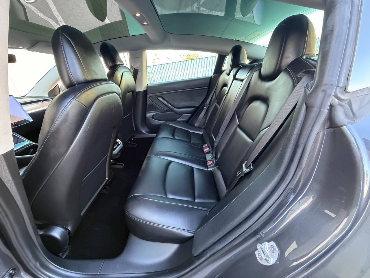 Used 2019 Tesla Model 3 Long Range AWD/4WD image 21