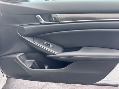Used 2019 Honda Accord Sport image 24