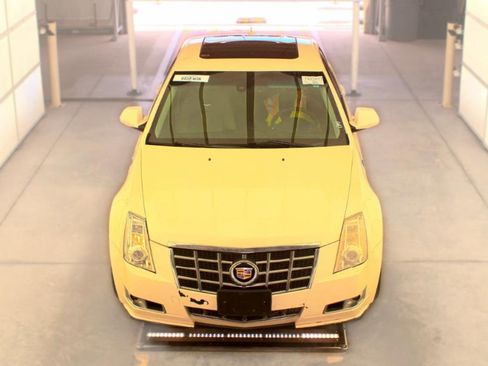 Used 2012 Cadillac CTS Luxury w/ CTS Touring Package RWD image 2