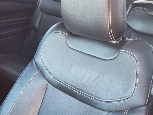 Used 2022 Ford Explorer ST w/ Equipment Group 401A image 24