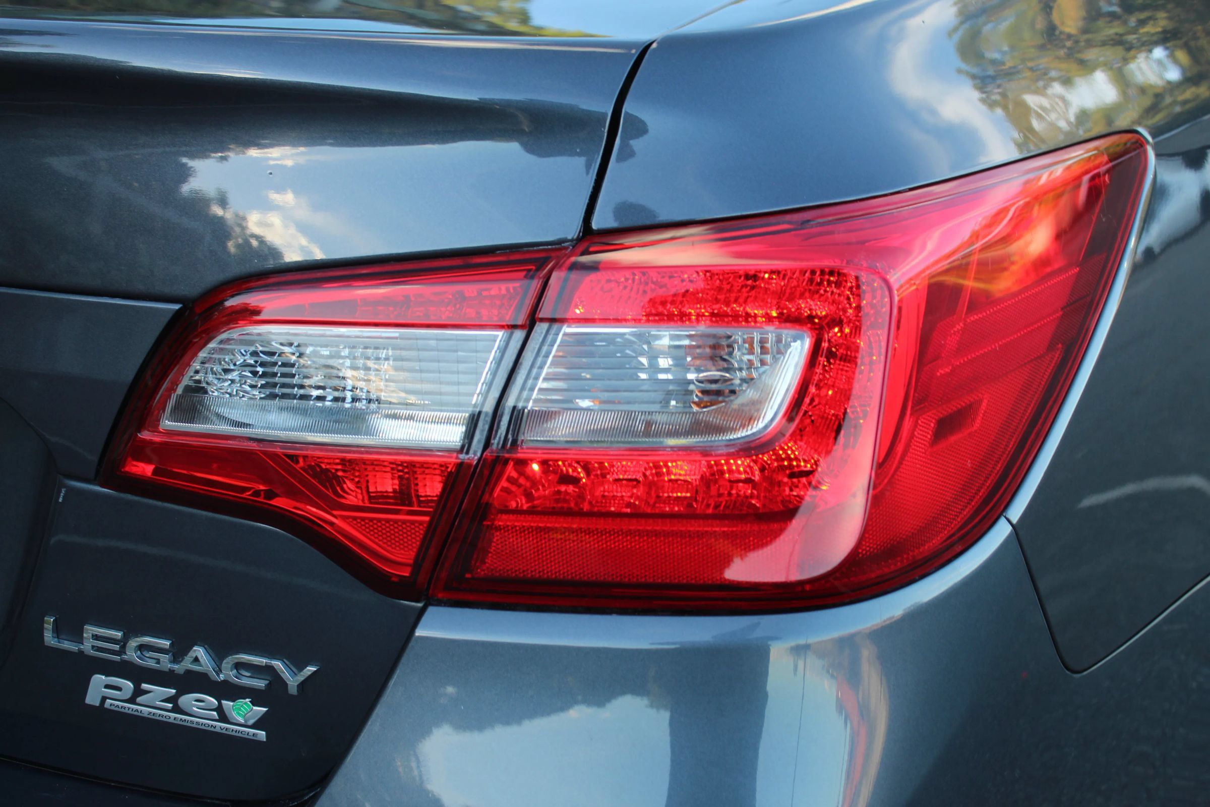 Used 2017 Subaru Legacy 2.5i Sport AWD/4WD image 39