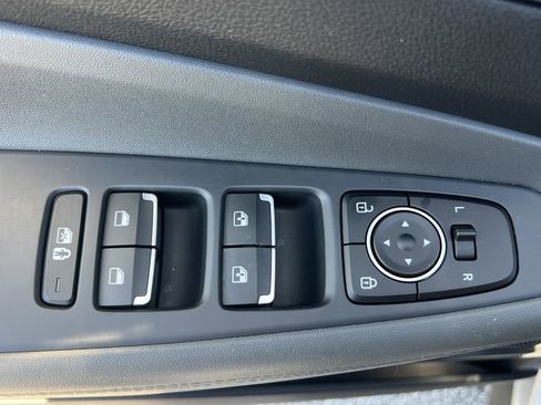 Used 2023 Hyundai Santa Fe SEL image 16