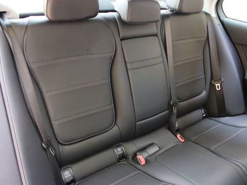 Used 2023 Mercedes-Benz C 300 Sedan image 16