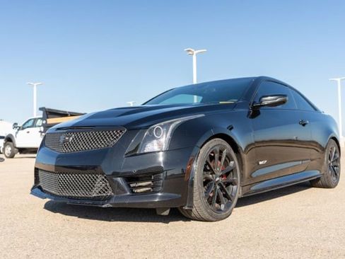 Used 2019 Cadillac ATS V w/ Luxury Package image 3