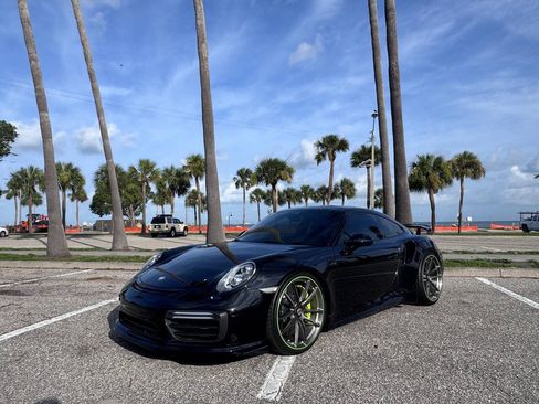 Used 2018 Porsche 911 Turbo S AWD/4WD image 3