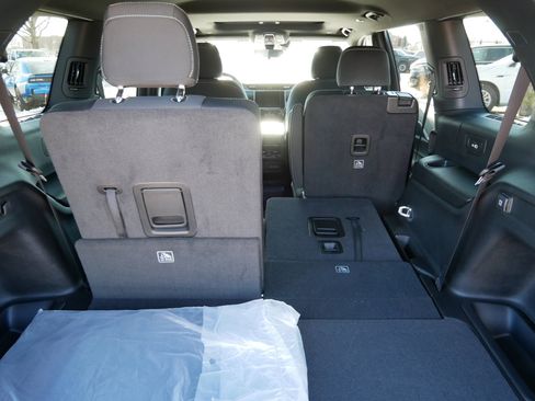 New 2026 Jeep Grand Cherokee L 4WD image 11