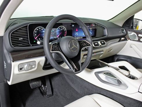 Certified 2026 Mercedes-Benz GLE 350 4MATIC image 16