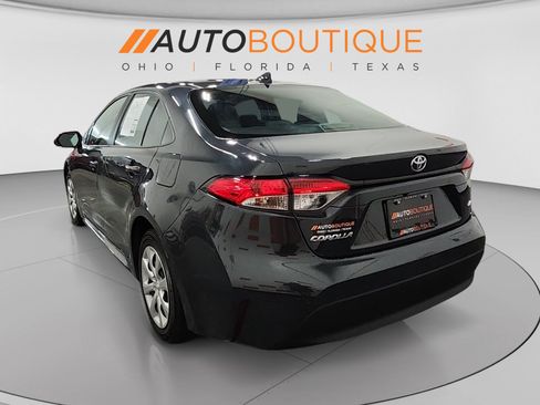 Used 2024 Toyota Corolla LE FWD image 3