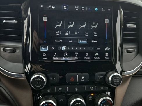 Used 2022 RAM 2500 Laramie image 18