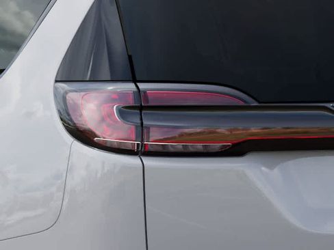 New 2026 Chrysler Pacifica Select w/ S Appearance Package FWD image 9