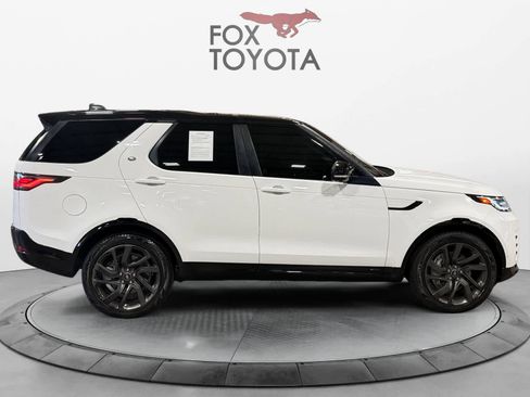 Used 2021 Land Rover Discovery S R-Dynamic image 8
