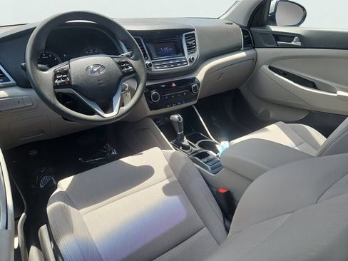 Used 2018 Hyundai Tucson SE AWD/4WD image 11