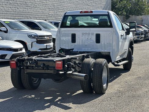New 2026 GMC Sierra 3500 Pro AWD/4WD image 4