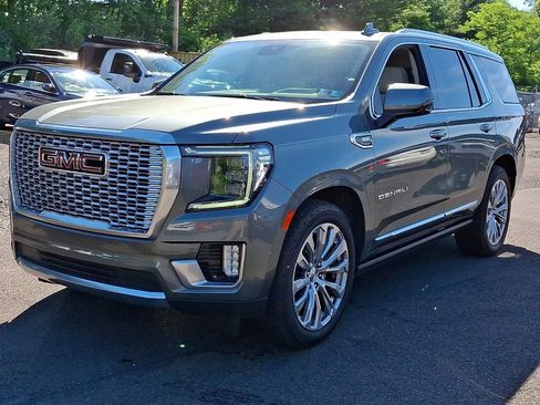Used 2024 GMC Yukon Denali w/ Max Trailering Package AWD/4WD image 3