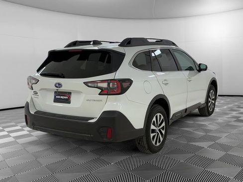 Used 2022 Subaru Outback Premium image 3