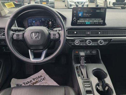 Used 2024 Honda Civic Touring image 12
