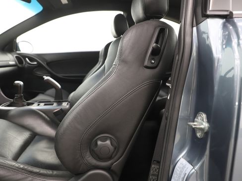 Used 2006 Pontiac GTO image 26