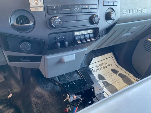 Used 2011 Ford F550 2WD Regular Cab Super Duty w/ Payload Upgrade Pkg image 69