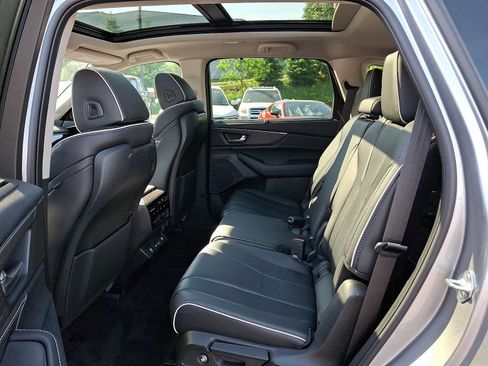 Certified 2024 Acura MDX SH-AWD w/ Advance Package image 10