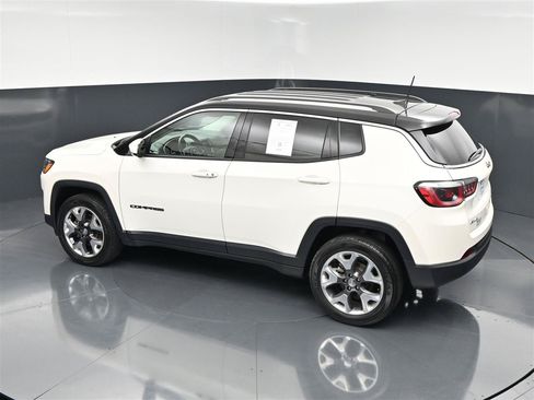 Used 2020 Jeep Compass Limited AWD/4WD image 27