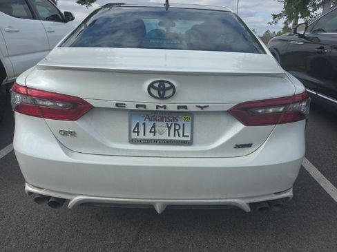 Used 2021 Toyota Camry XSE image 5