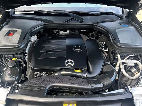 Used 2022 Mercedes-Benz GLC 300 4MATIC image 27