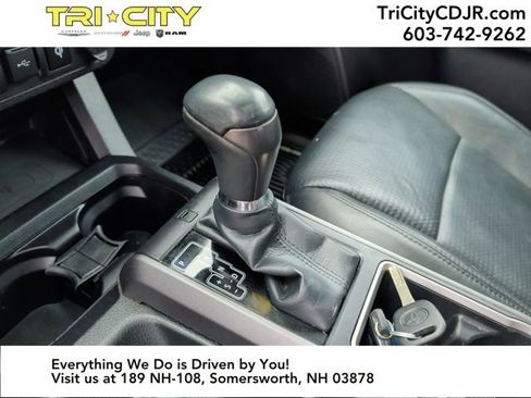 Used 2020 Toyota Tacoma TRD Sport w/ TRD Premium Sport Package image 32