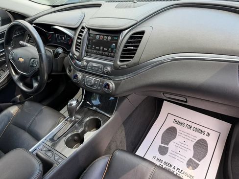 Used 2019 Chevrolet Impala Premier FWD image 34