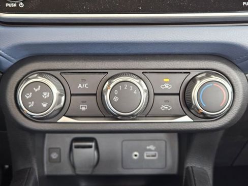 New 2025 Nissan Versa S w/ Trunk Package FWD image 21