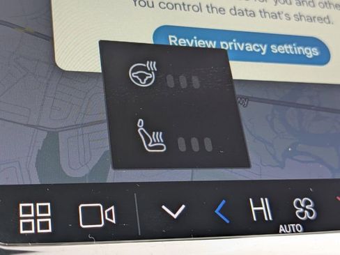 Certified 2023 Volvo XC60 B5 Plus w/ Protection Package Premier image 30