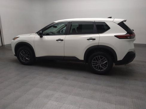 Used 2023 Nissan Rogue S FWD image 3