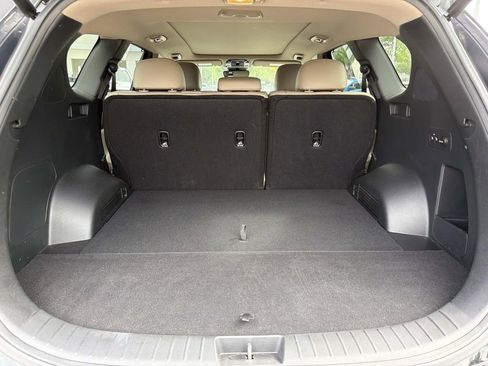 Used 2023 Hyundai Santa Fe SEL w/ Premium Package FWD image 16