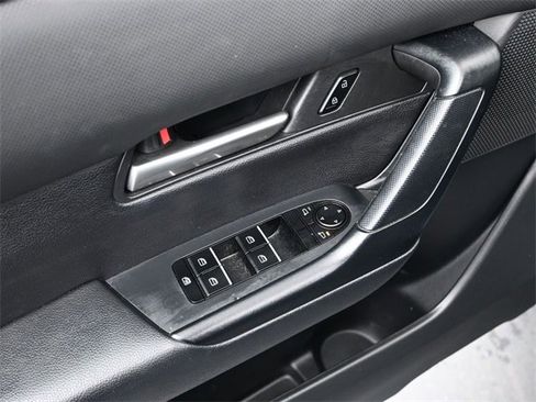 Certified 2023 MAZDA CX-50 2.5 S w/ Preferred Plus Pkg image 19