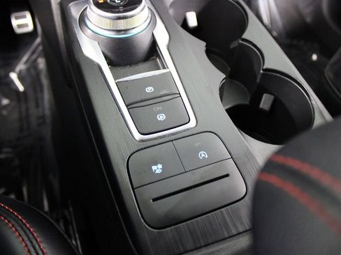 Used 2024 Ford Escape ST-Line image 17