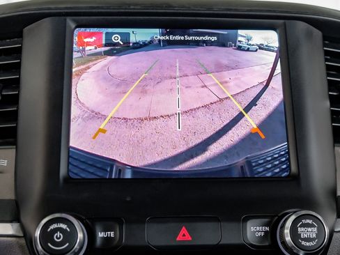 Used 2024 RAM 2500 Big Horn w/ Bed Utility Group image 21