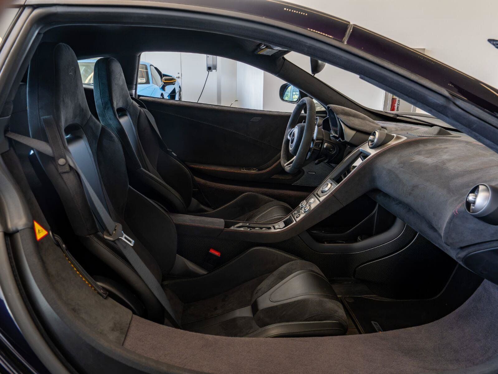 Used 2016 McLaren 675LT Coupe RWD image 84