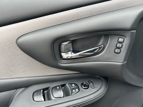 Used 2023 Nissan Murano SL image 13