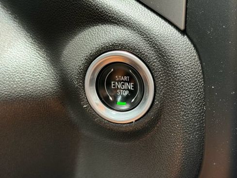 Used 2022 Chevrolet Silverado 1500 Custom RWD image 25