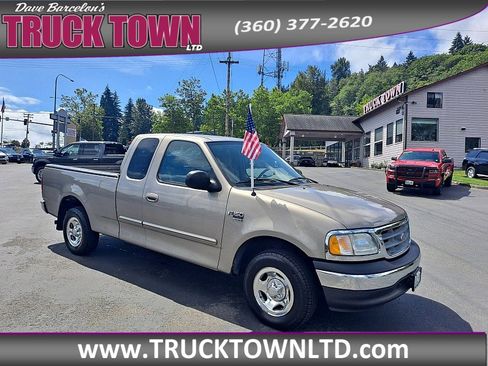 Used 2003 Ford F150 XLT image 1