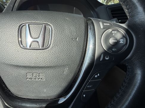 Used 2017 Honda Pilot Touring image 20